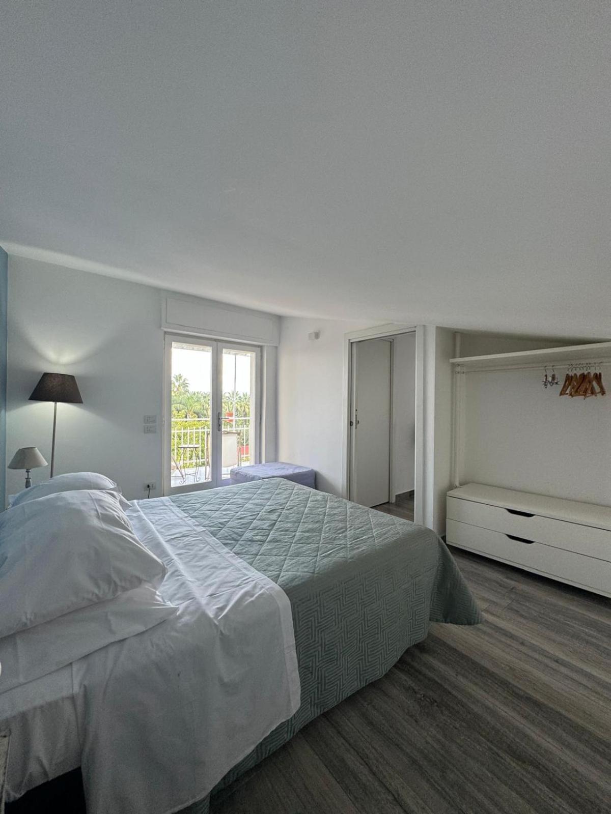סן אנג'לו Reggine Holiday Apartments מראה חיצוני תמונה